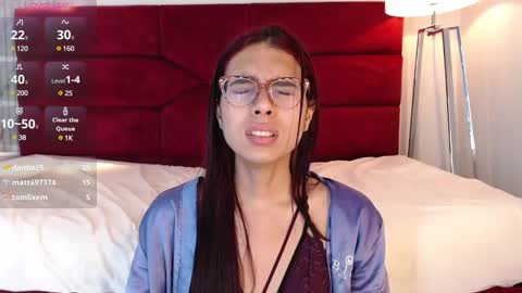 Snapshot of sarasaenz_99 chatting on January 2025 10:51:02 PM Sara online show from January 2025 10:51:02 PM