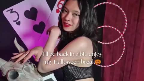   online show from October 2025 11:23:02 AM