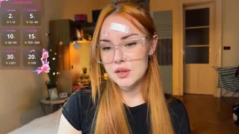 Veronika online show from October 2025 07:04:02 PM