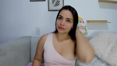 Sara Cute  online show from September 2025 04:01:02 AM