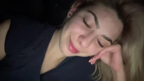 Snapshot of sarrah_rossy chatting on January 2025 12:36:02 AM Sarrah online show from January 2025 12:36:02 AM