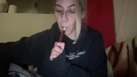 Snapshot of sarrah_rossy chatting on January 2025 05:24:02 PM Sarrah online show from January 2025 05:24:02 PM