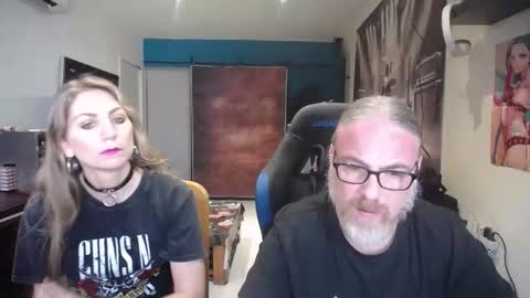 Snapshot of saruandjay chatting on October 2025 07:49:01 AM Giselle and Jay online show from October 2025 07:49:01 AM