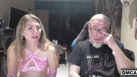 Snapshot of saruandjay chatting on October 2025 06:15:02 AM Giselle and Jay online show from October 2025 06:15:02 AM