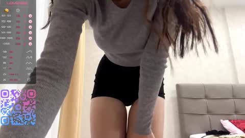 Valentina online show from November 2025 03:12:02 PM