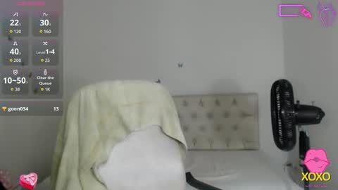 Sofia online show from October 2025 11:58:02 AM