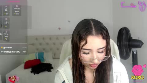 Sofia online show from October 2025 12:03:01 AM