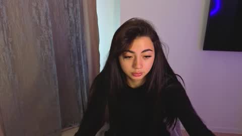 Sasha online show from September 2025 02:44:02 PM