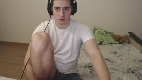 sasha_calvin online show from October 2025 07:00:01 PM