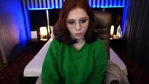 Snapshot of sasha_exclusive chatting on February 2025 07:31:02 AM Sasha Exclusive online show from February 2025 07:31:02 AM
