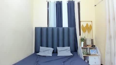 My name is Sasha I will be glad if you spend your time with me 3 you can DM me if you need me online show from January 2025 05:53:01 PM