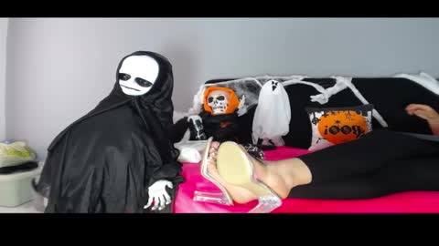 sasha start online show from October 2025 05:20:02 PM