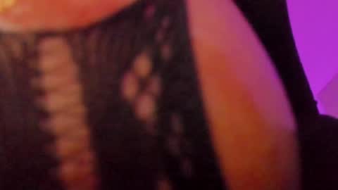   Sasha   online show from December 2024 02:18:01 AM