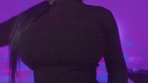   Sasha   online show from December 2024 04:48:02 AM