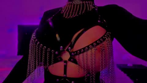   Sasha   online show from February 2025 05:46:01 AM