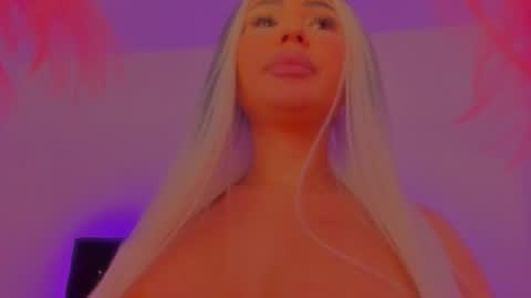 Snapshot of sashachase chatting on October 2025 03:20:02 AM Sasha online show from October 2025 03:20:02 AM