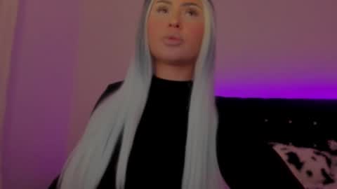 Snapshot of sashachase chatting on November 2025 03:07:01 AM Sasha online show from November 2025 03:07:01 AM