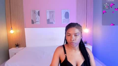 Sasha Fierce online show from September 2025 08:52:02 PM