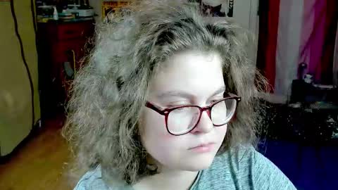 Snapshot of sashy_way chatting on October 2025 08:30:02 PM .Alexandra online show from October 2025 08:30:02 PM