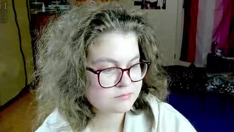 Snapshot of sashy_way chatting on October 2025 08:40:02 PM .Alexandra online show from October 2025 08:40:02 PM