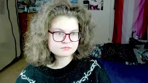 Snapshot of sashy_way chatting on October 2025 10:55:01 AM .Alexandra online show from October 2025 10:55:01 AM