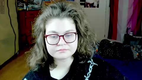 Snapshot of sashy_way chatting on October 2025 11:01:02 PM .Alexandra online show from October 2025 11:01:02 PM