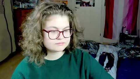 Snapshot of sashy_way chatting on November 2025 11:01:02 AM .Alexandra online show from November 2025 11:01:02 AM