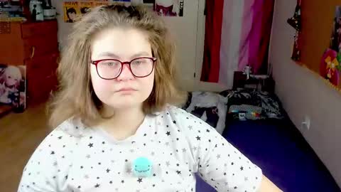 Snapshot of sashy_way chatting on December 2025 10:20:02 AM .Alexandra online show from December 2025 10:20:02 AM