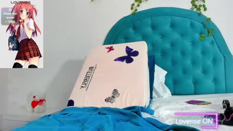 Snapshot of saskia_secret chatting on February 2025 09:28:01 PM Samantha online show from February 2025 09:28:01 PM