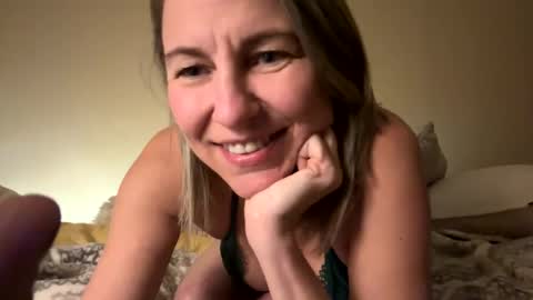 Sassyella online show from December 2024 08:23:02 AM