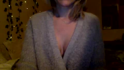 Sassyella online show from March 2025 10:43:02 AM
