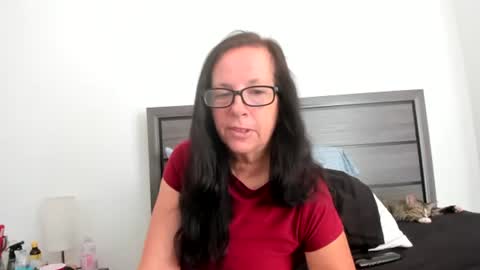 Snapshot of sassypeachgoddess chatting on October 2025 03:32:01 PM sassypeachgoddess online show from October 2025 03:32:01 PM