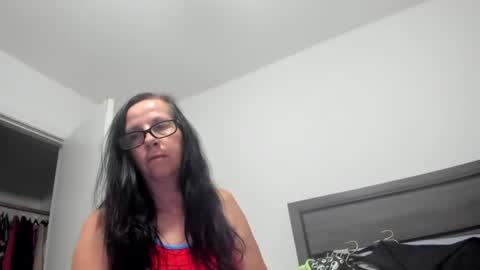 Snapshot of sassypeachgoddess chatting on October 2025 03:18:02 AM sassypeachgoddess online show from October 2025 03:18:02 AM