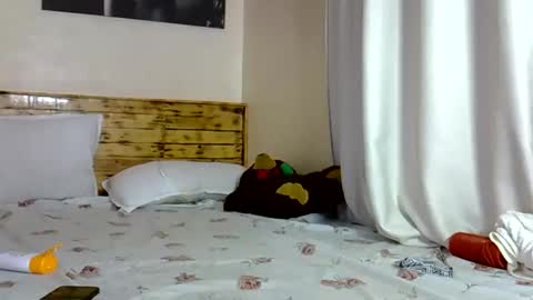 Snapshot of sassyqueen22 chatting on November 2025 09:42:01 AM sassy online show from November 2025 09:42:01 AM