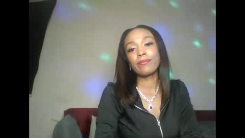 Shaniiice online show from September 2025 09:49:02 PM