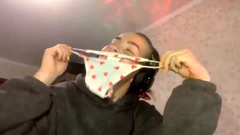 Martha online show from November 2025 05:02:01 PM