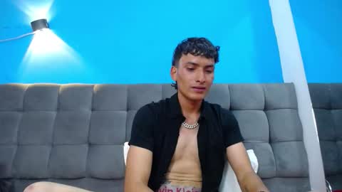 Snapshot of savagelover_ chatting on October 2025 11:29:02 PM SavageLover online show from October 2025 11:29:02 PM