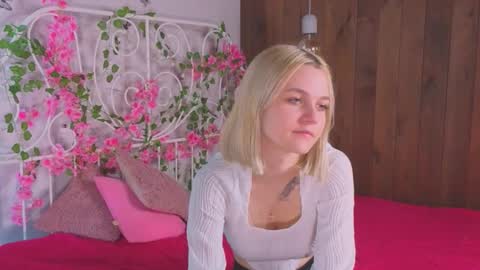 Snapshot of savannahshor chatting on October 2025 09:18:02 AM savannahshor online show from October 2025 09:18:02 AM