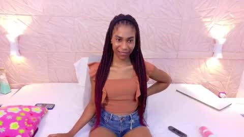 savory_pussy18 online show from October 2025 02:36:02 PM