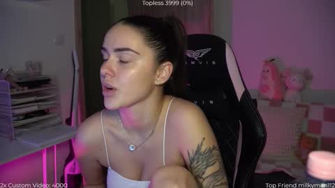 Snapshot of savvage_play chatting on November 2025 09:25:01 PM Naomi online show from November 2025 09:25:01 PM