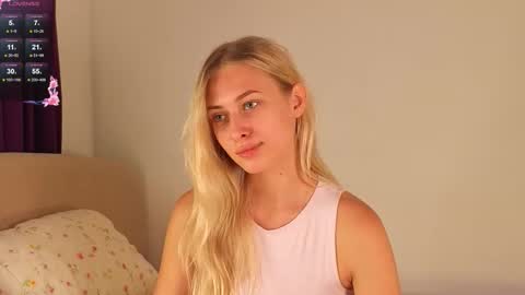 Hello guys our name is Emily Nicole Alice. We are very funny and love to spend time well online show from September 2025 05:13:01 PM