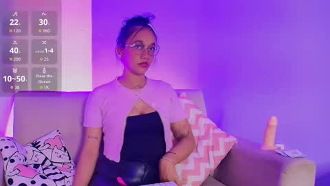 Snapshot of scarleett_ebony chatting on November 2025 07:35:01 PM scarleett_ebony online show from November 2025 07:35:01 PM