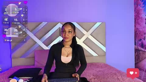 Snapshot of scarleett_ebony chatting on November 2025 07:40:02 PM scarleett_ebony online show from November 2025 07:40:02 PM