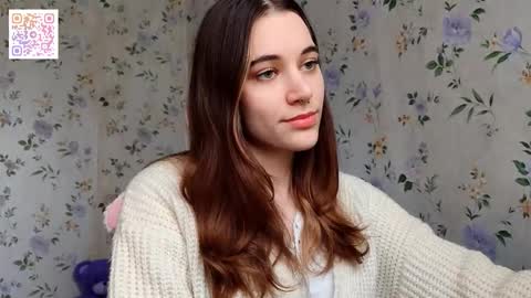 Snapshot of scarlet1flowers chatting on November 2025 12:27:02 PM Kira online show from November 2025 12:27:02 PM