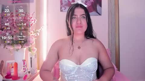 Andrea online show from October 2025 12:15:01 PM