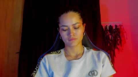 scarlet taylor kennedy online show from November 2025 11:16:01 PM