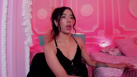 Scarlett online show from September 2025 08:09:01 PM