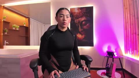 Scarlet online show from September 2025 11:43:01 AM