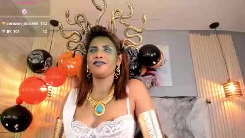 Scarlet online show from October 2025 11:06:02 PM