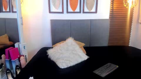 Snapshot of scarleth_swann chatting on October 2025 11:41:02 AM scarleth online show from October 2025 11:41:02 AM